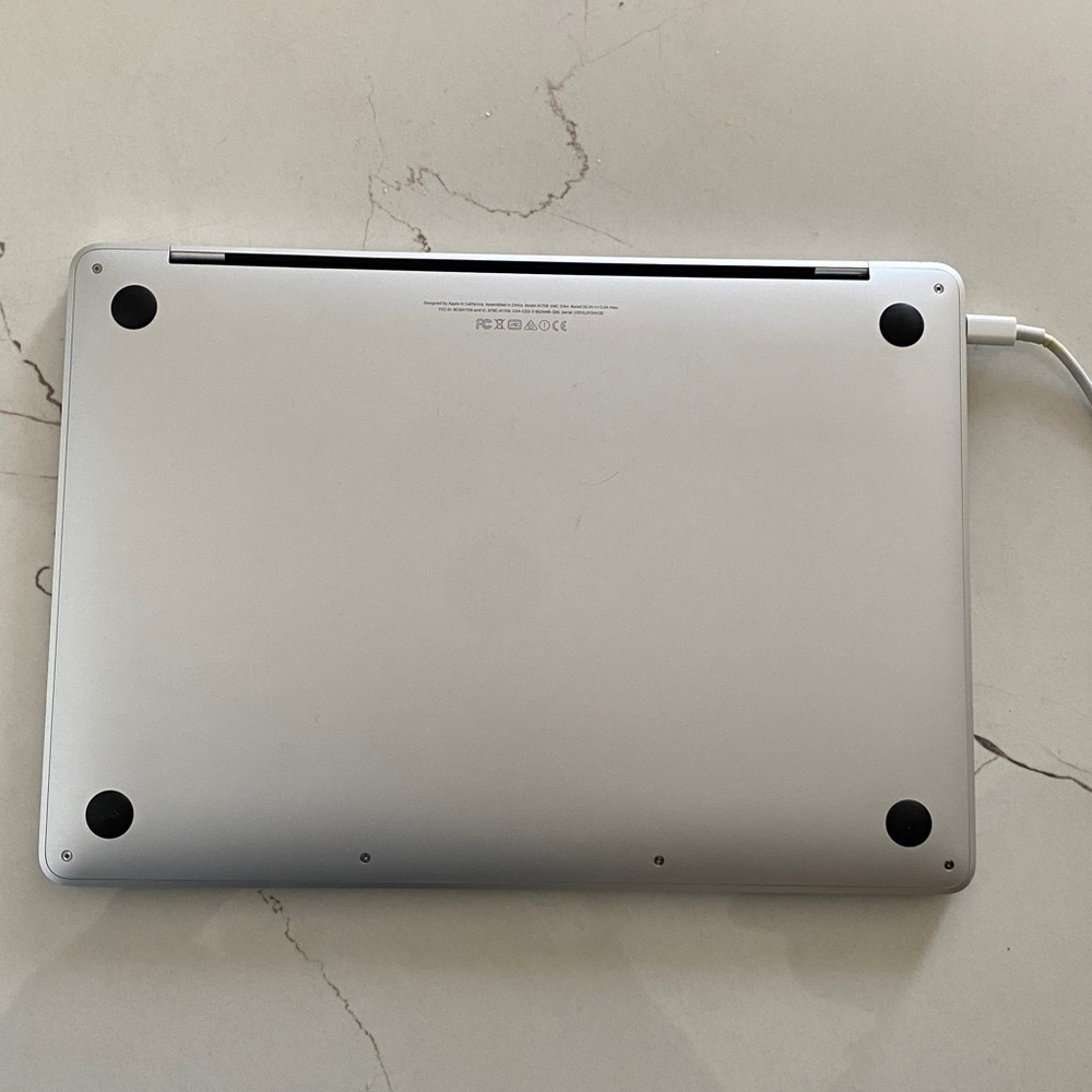 Apple computer - Picture 4 of 5
